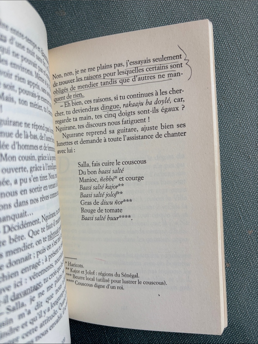 Lot of French Language Books Contes + La Grève Des Bàttu - Picture 13 of 16